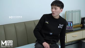 (麻豆傳媒)(ly-008)(20221231)聖誕節的特別禮物