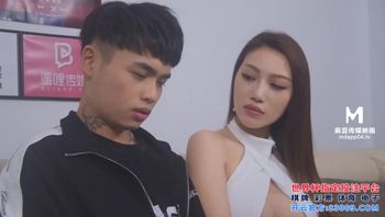 (麻豆傳媒)(blx-0025)(20221214)阿姨的肉穴疼愛-李蓉蓉