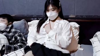 (起點傳媒)(xsj-063)(20221110)3人亂交私人影院的騷女