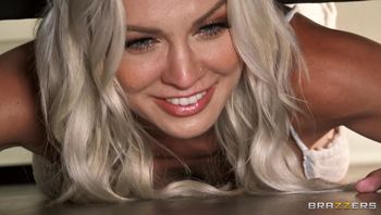 dwp.20.05.18.kenzie.taylor.kenzie.gets.stuck