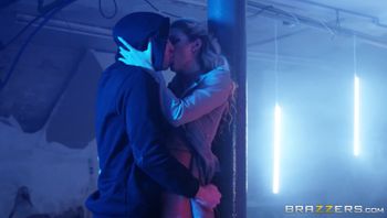 rws.19.12.17.shona.river.night.walk