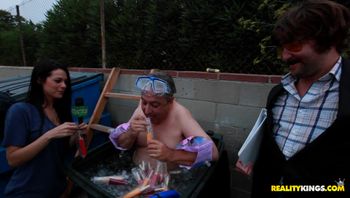 欧美街头搭讪测试系列金钱万能 - 105 - (1080)Backroom_Bangin(Mercedees Lynn)(11.09.2010)