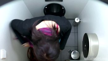 捷克厕拍系列-33-1280x720-2000kbps