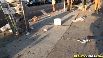 欧美街头搭讪测试系列金钱万能 - 100 -  Tricks Of The Trade(Adriana Milano)(Aug.31.2010)