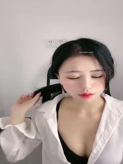 ❤️极品女神【媚儿】❤️黑丝袜高跟大长腿首次道具秀爆射，超清画清