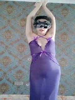 快手--极品轻熟女-凤缘分❤️：我好难受啊，老公，使劲艹我操死我，