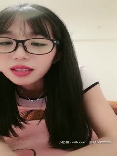 淫荡欲女修女白全程露脸高能大秀，黑丝诱惑跳弹塞逼里自慰，陪狼友撩